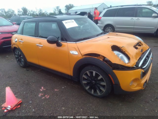 Mini Cooper hardtop 4 door (2015)