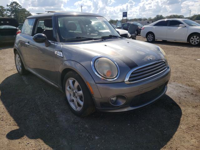 Mini Cooper (2010)