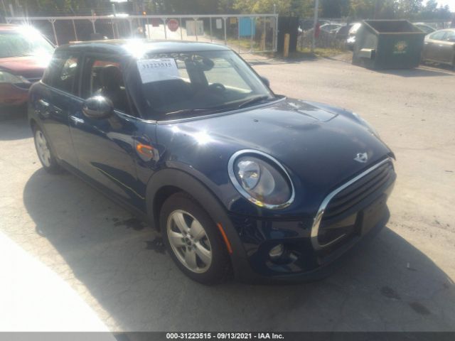 Mini Cooper hardtop 4 door (2016)