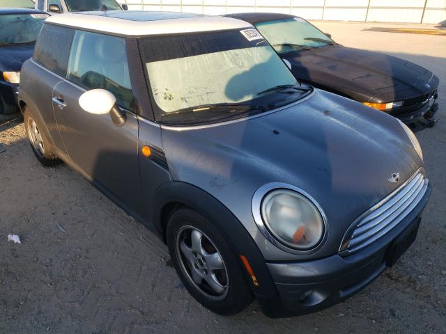 Mini Cooper (2010)