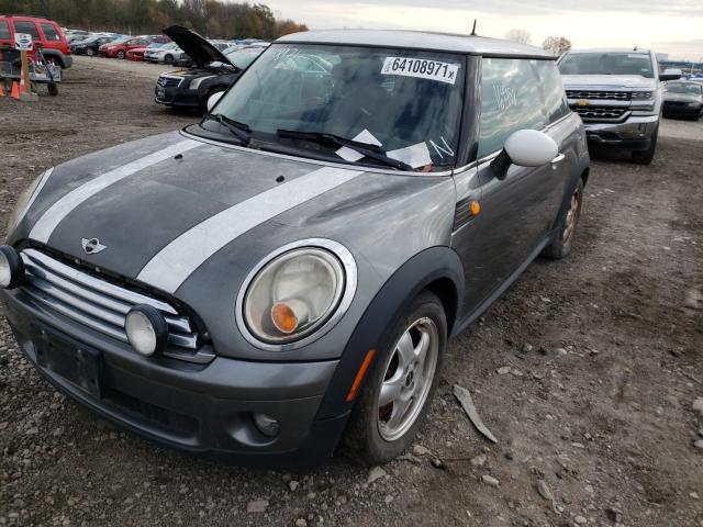 Mini Cooper (2010)