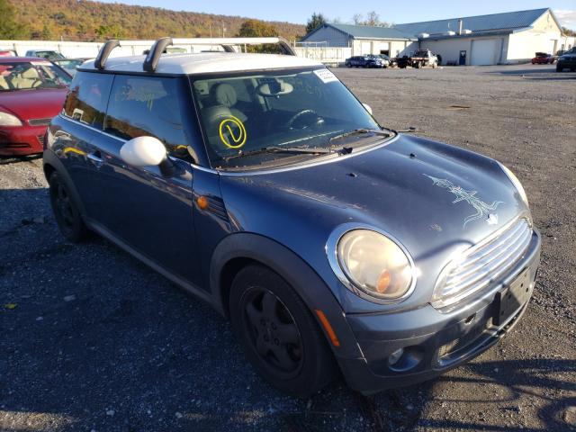 Mini Cooper (2010)