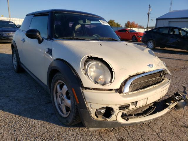 Mini Cooper (2010)