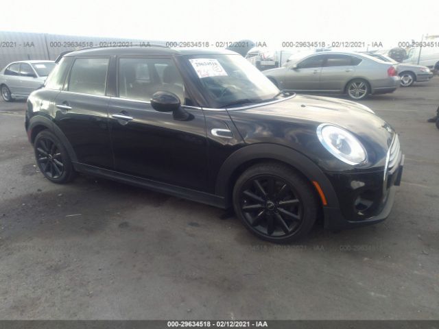 Mini Cooper hardtop 4 door (2015)