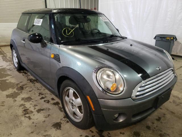 Mini Cooper (2010)
