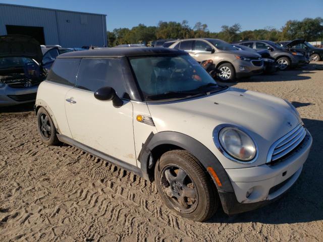 Mini Cooper (2010)