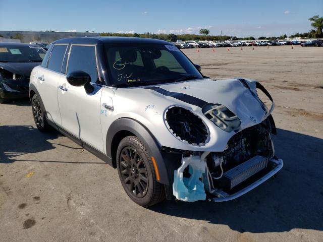 Mini Cooper (2020)