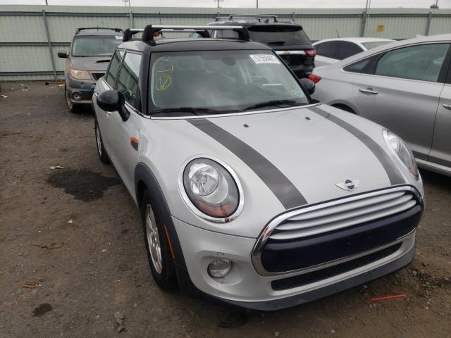 Mini Cooper (2015)