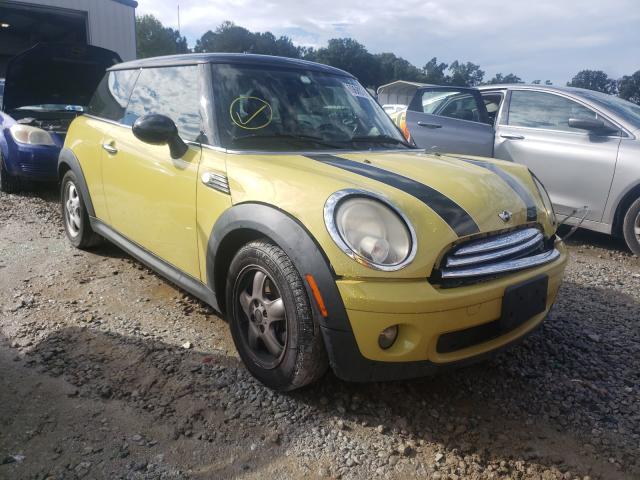 Mini Cooper (2010)