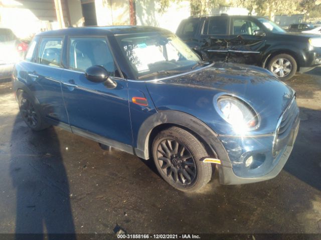 Mini Cooper hardtop 4 door (2016)