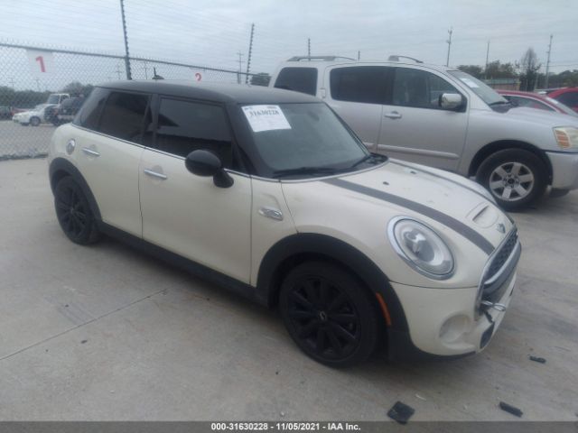 Mini Cooper hardtop 4 door (2015)