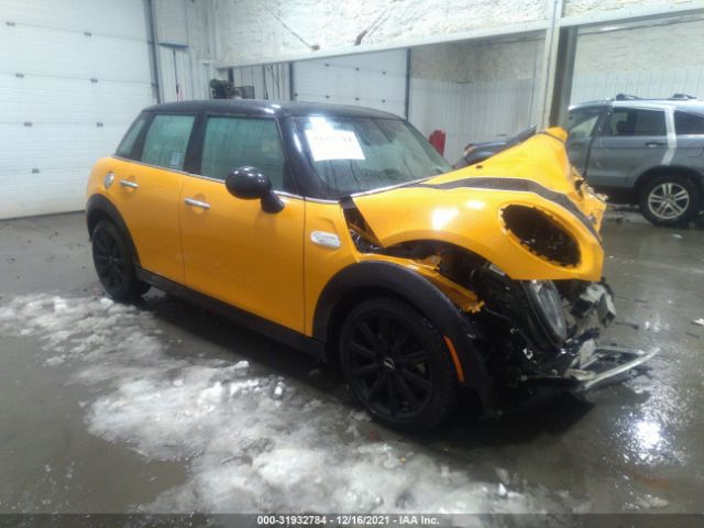 Mini Cooper hardtop 4 door (2015)
