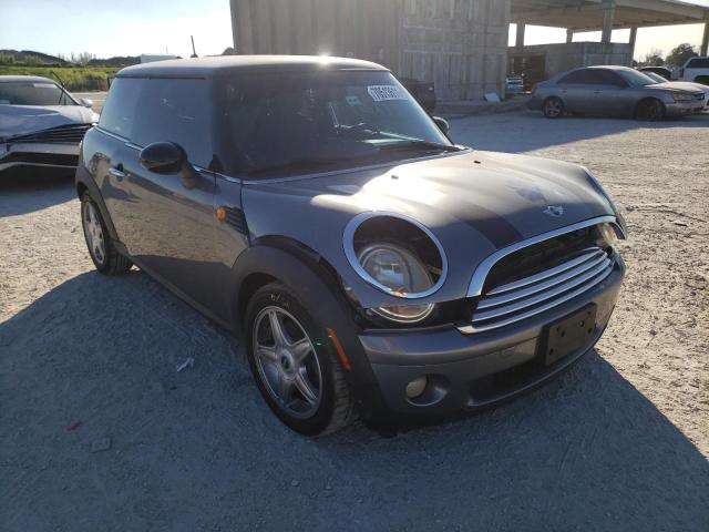 Mini Cooper (2010)