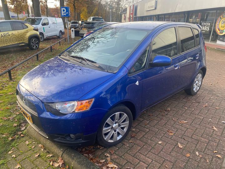 Mitsubishi Colt (2009)