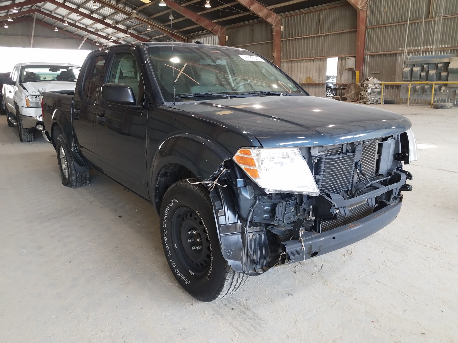 Nissan Frontier s (2013)