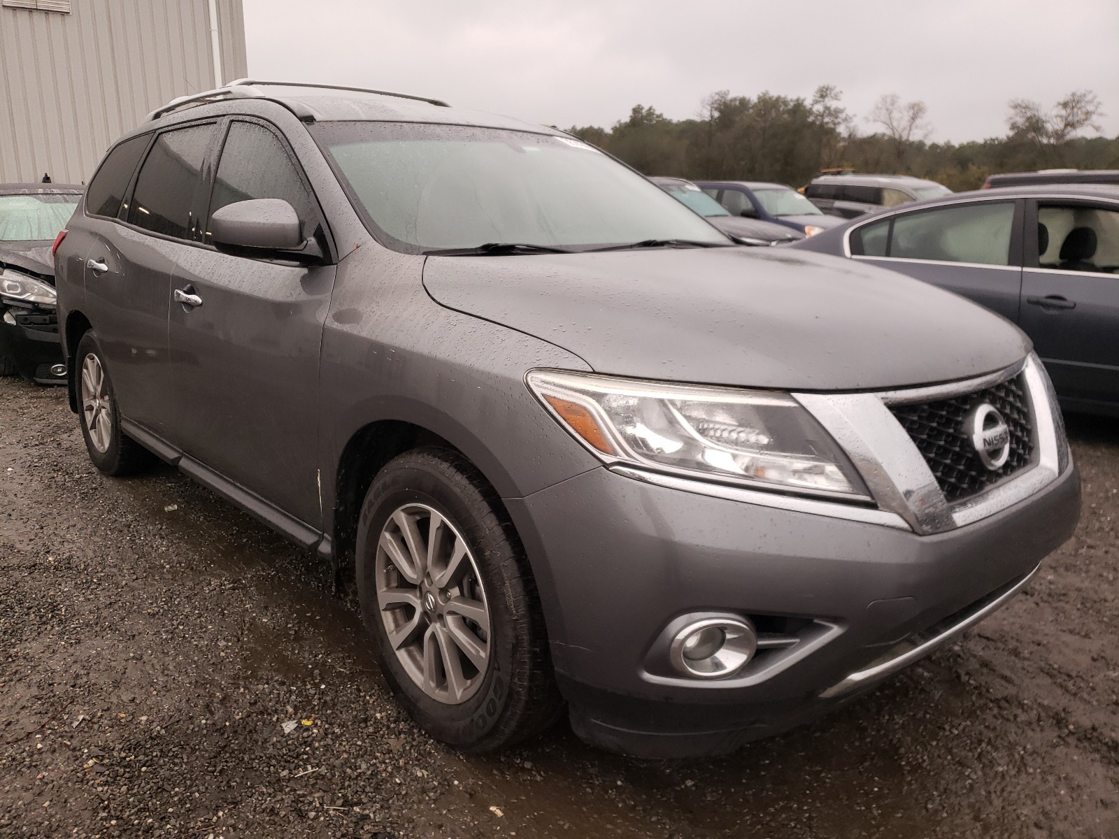 Nissan Pathfinder (2015)