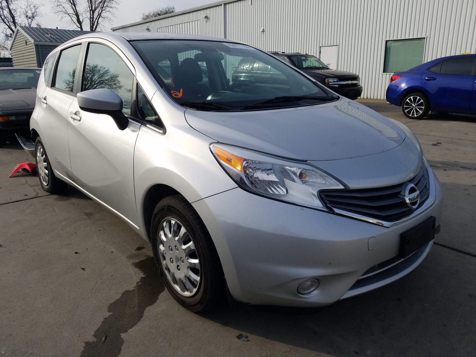 Nissan Versa note (2015)