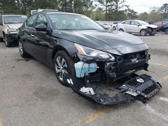Nissan Altima s (2020)