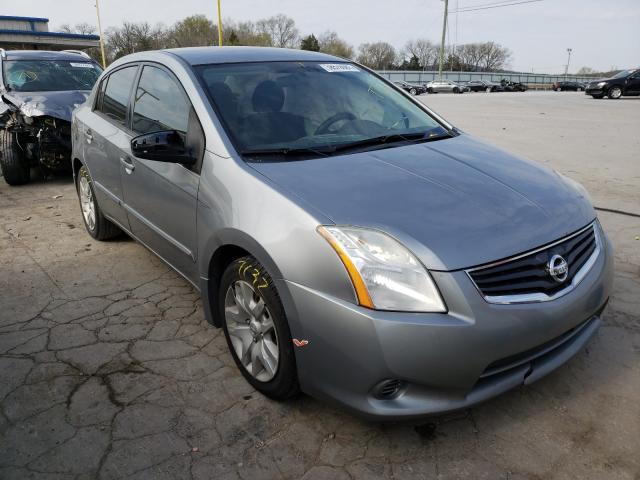 Nissan Sentra 2-0 (2011)