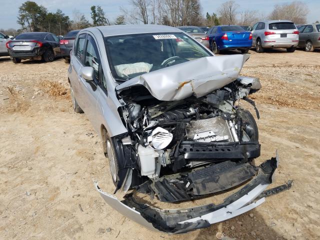 Nissan Versa note (2015)