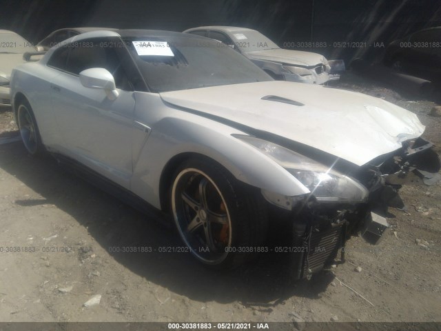 Nissan Gt-r (2014)