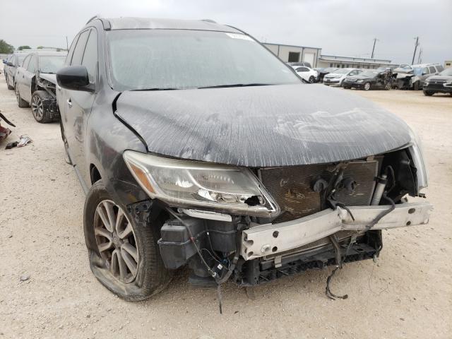 Nissan Pathfinder (2015)