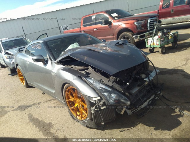 Nissan Gt-r (2010)