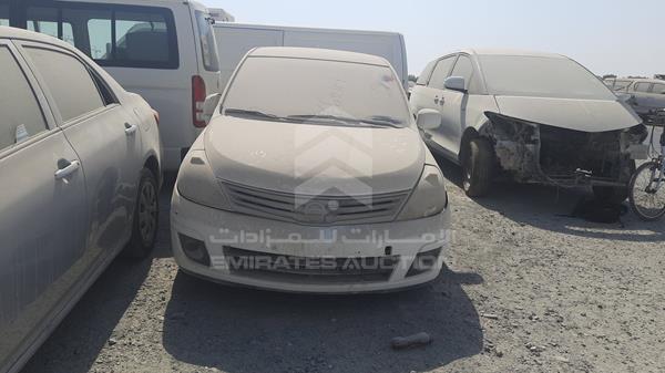 Nissan Tiida (2012)