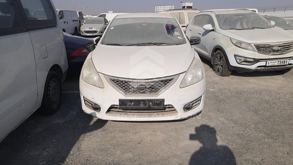 Nissan Tiida (2015)
