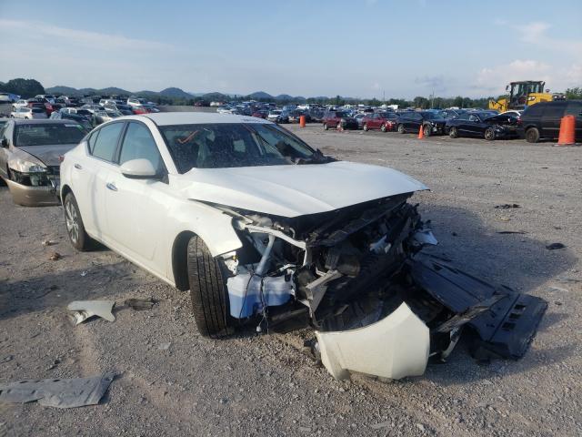 Nissan Altima s (2019)