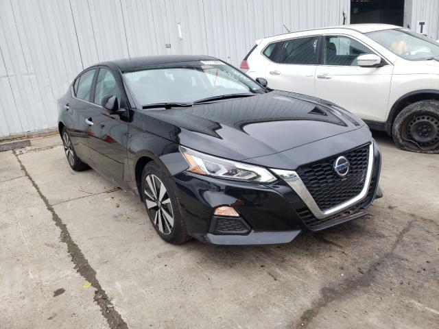 Nissan Altima sv (2021)