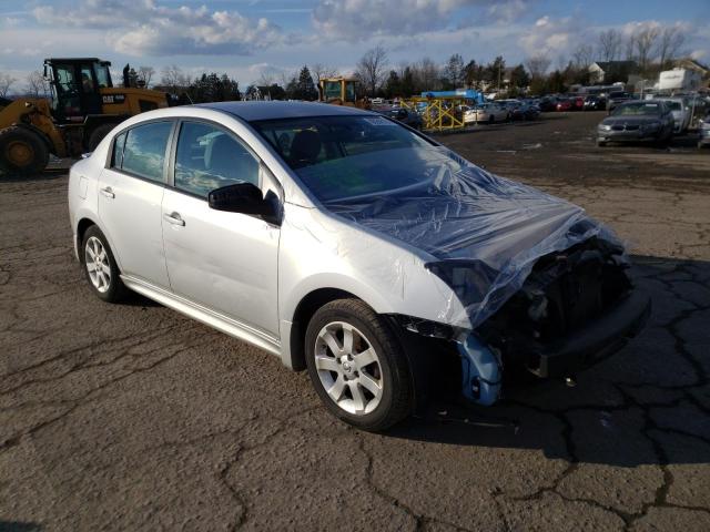 Nissan Sentra 2-0 (2011)