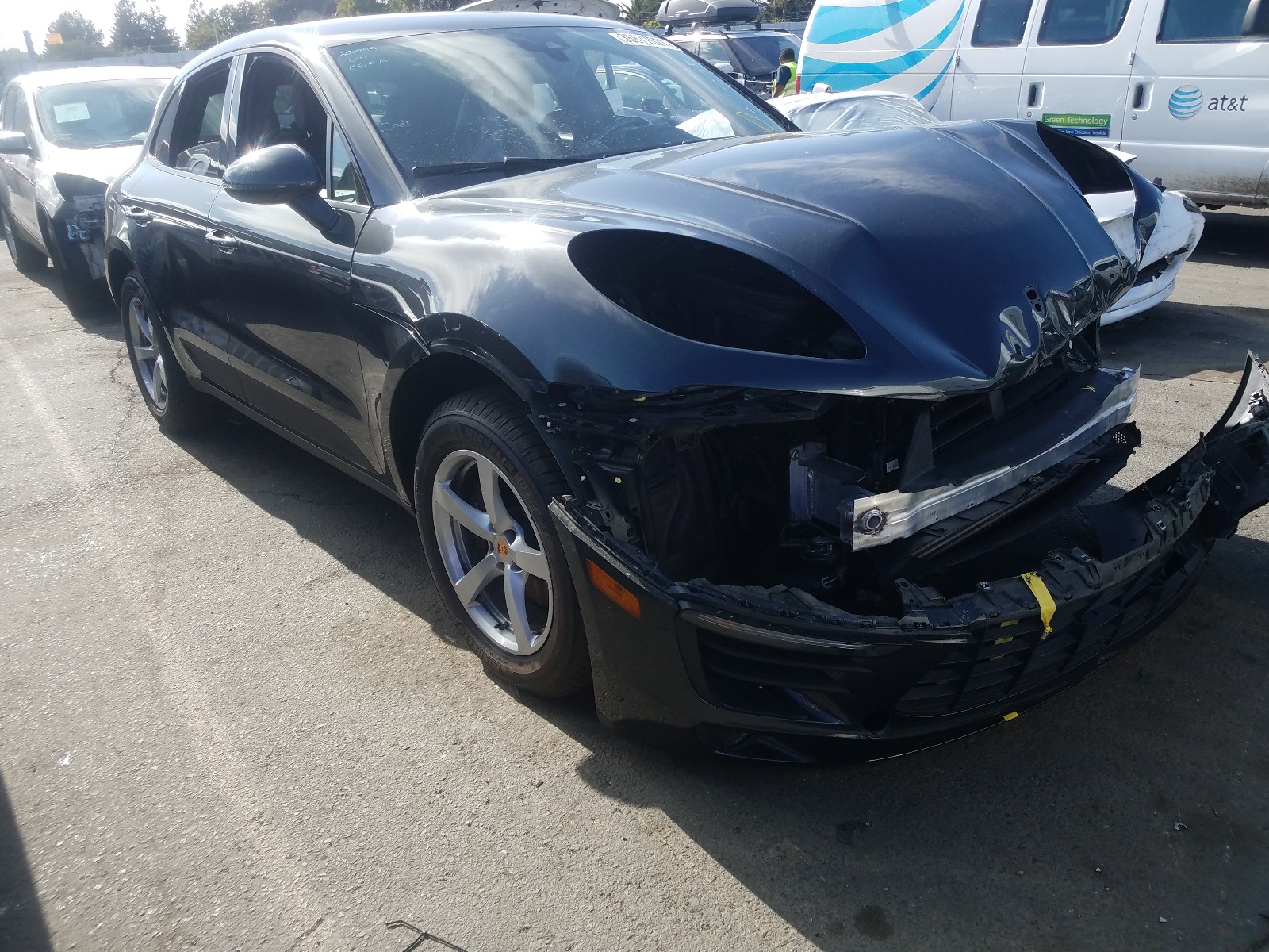 Porsche Macan (2017)