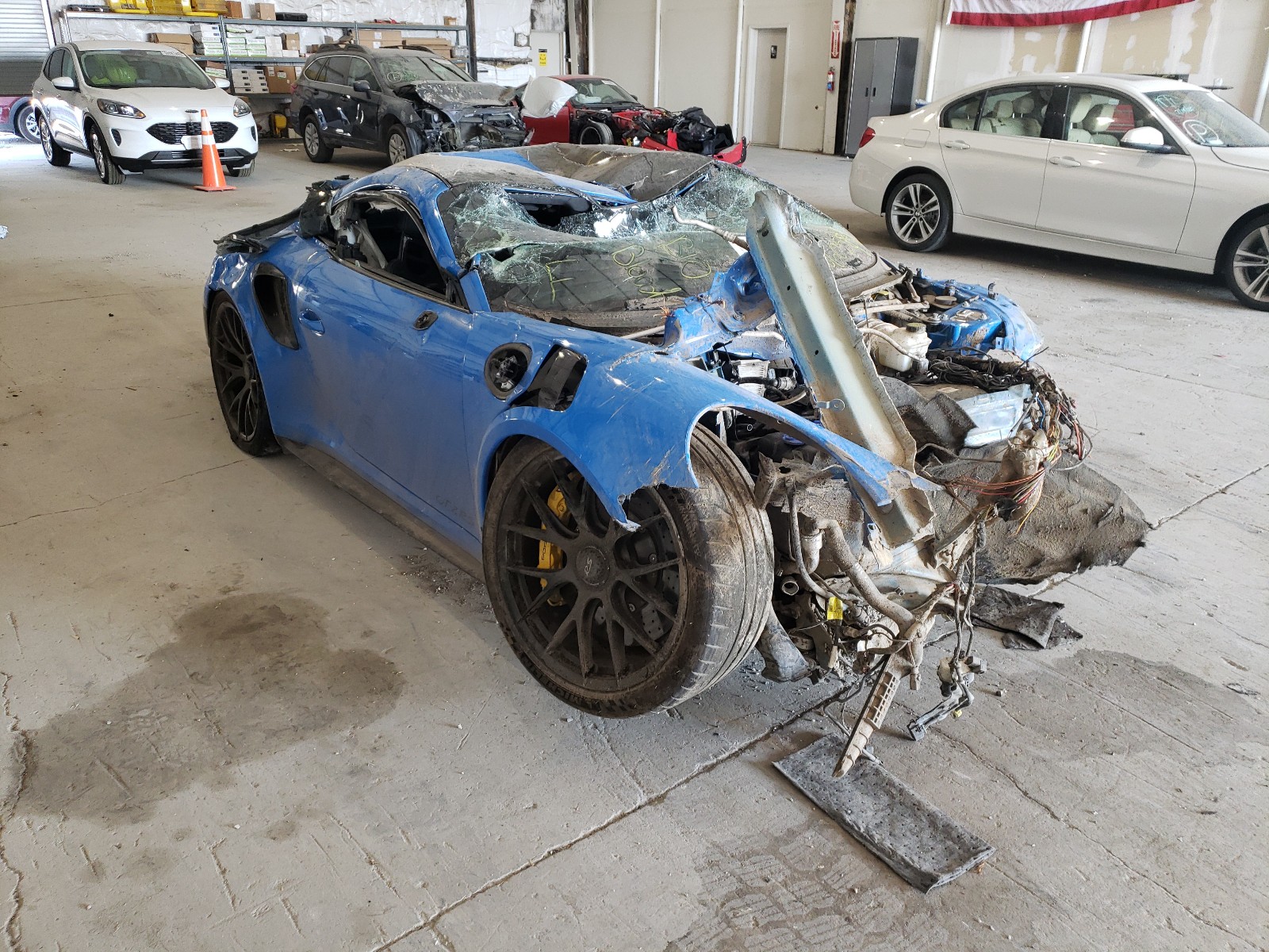 Porsche 911 gt2 rs (2018)