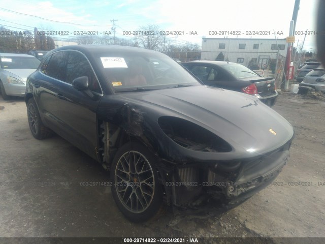 Porsche Macan (2015)