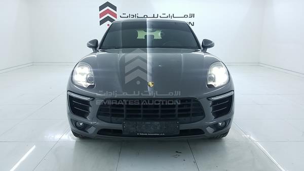 Porsche Macan (2015)