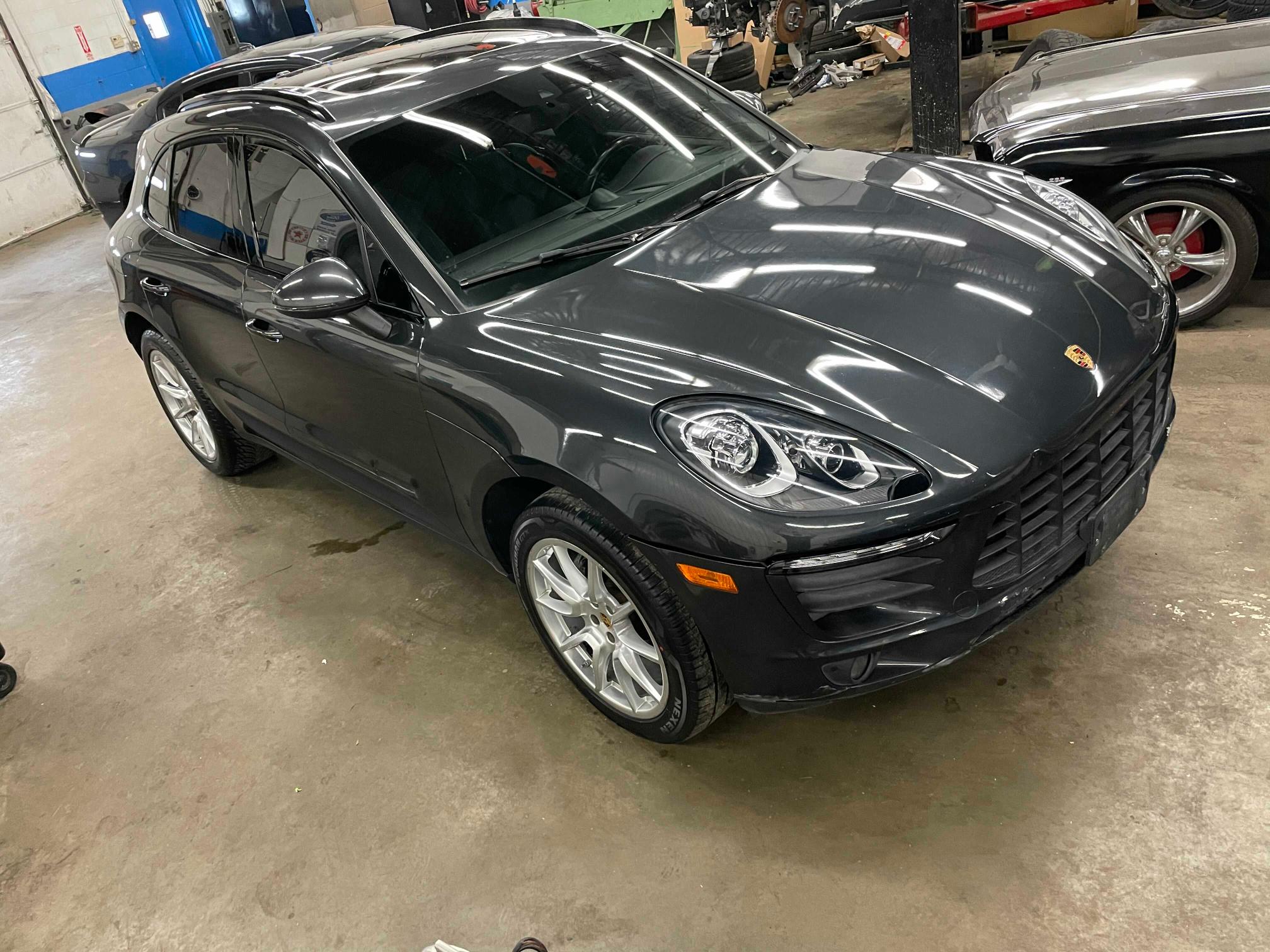 Porsche Macan (2017)