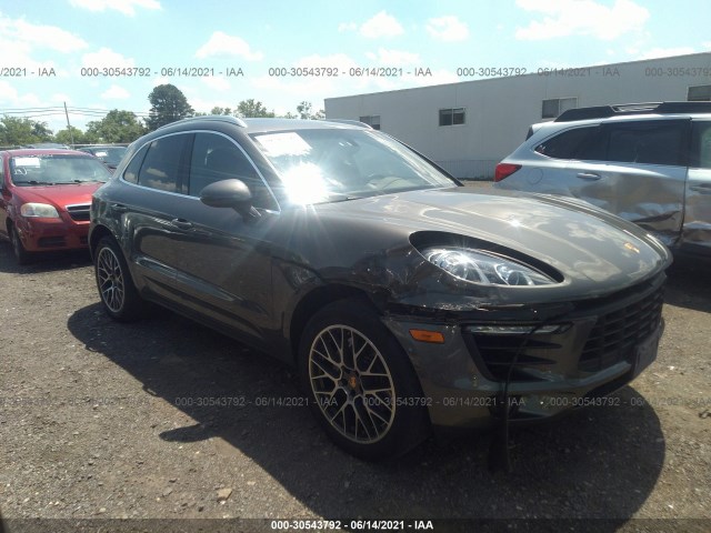 Porsche Macan (2016)