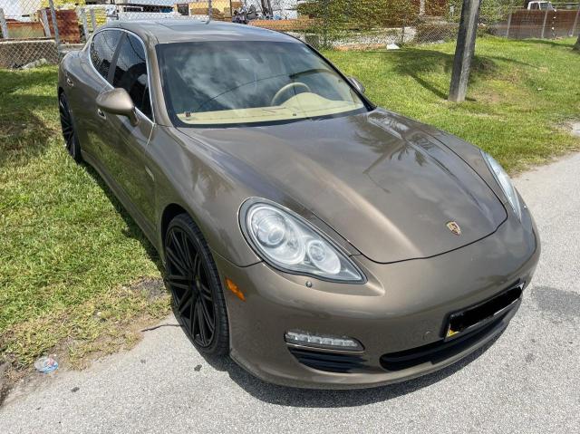 Porsche Panamera s (2010)