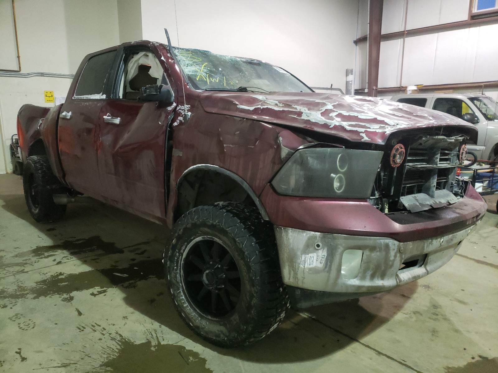 Ram 1500 slt (2015)