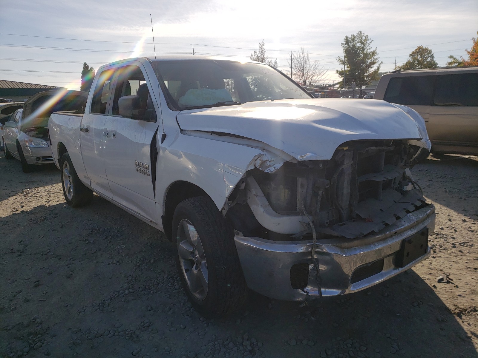 Ram 1500 slt (2016)