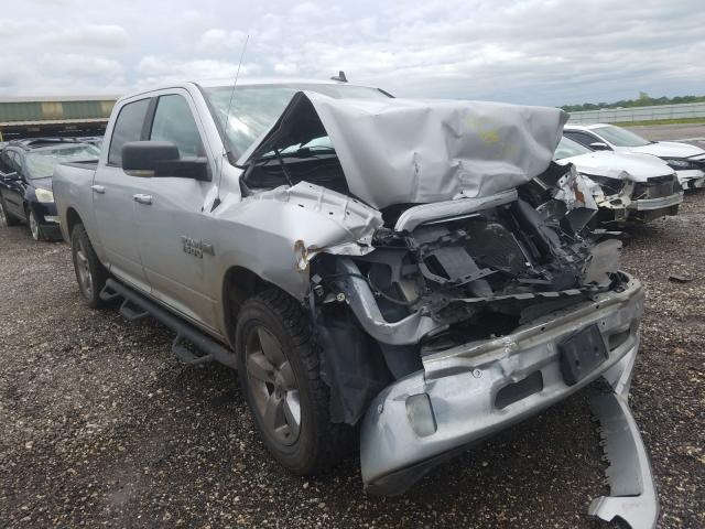 Ram 1500 slt (2017)
