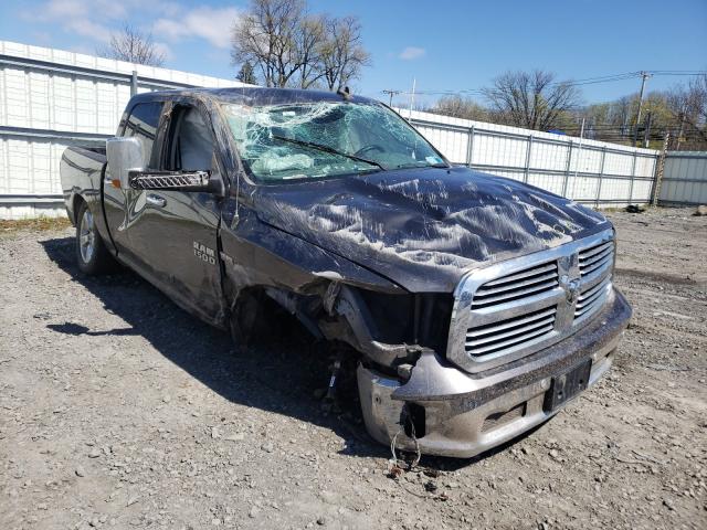 Ram 1500 slt (2016)