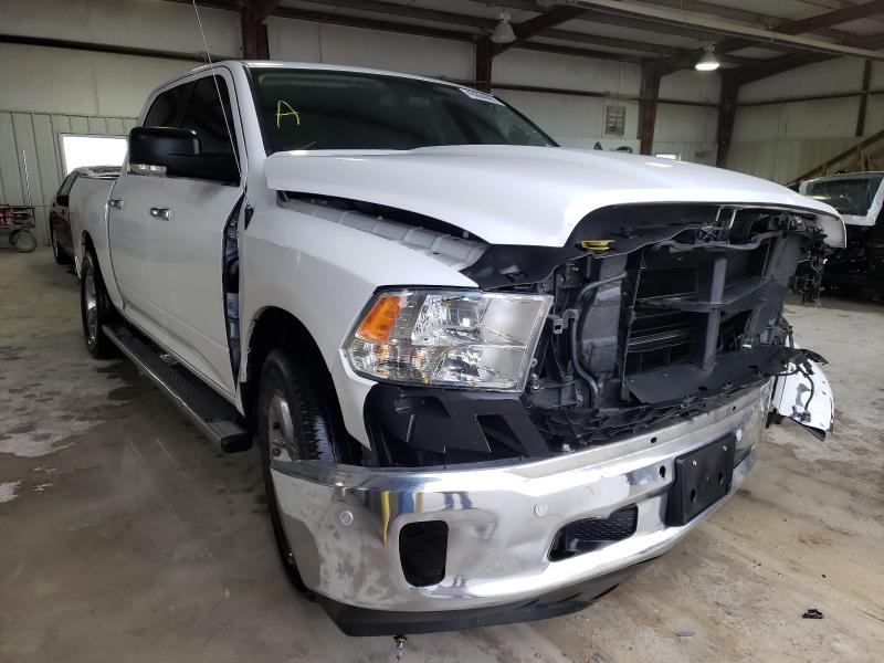 Ram 1500 slt (2015)