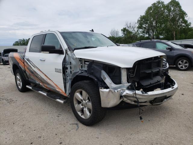 Ram 1500 slt (2015)