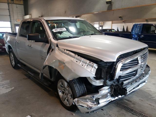 Ram 1500 slt (2017)