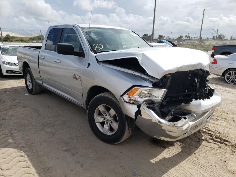 Ram 1500 slt (2017)