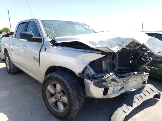 Ram 1500 slt (2018)