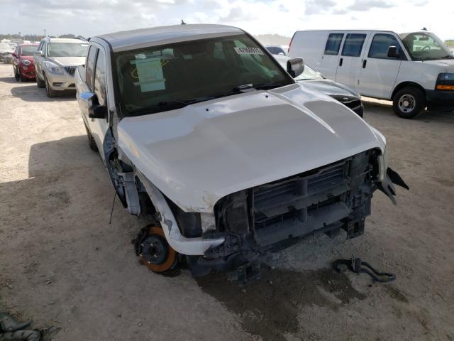 Ram 1500 slt (2018)