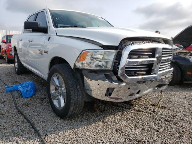 Ram 1500 slt (2017)